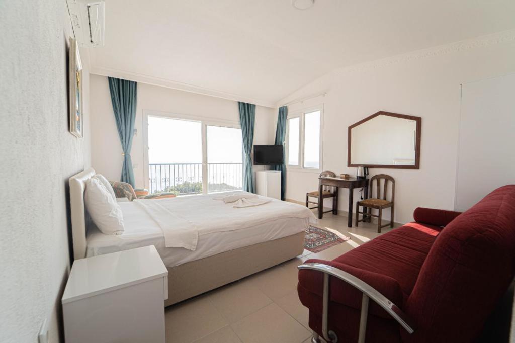 Likya Hotel *