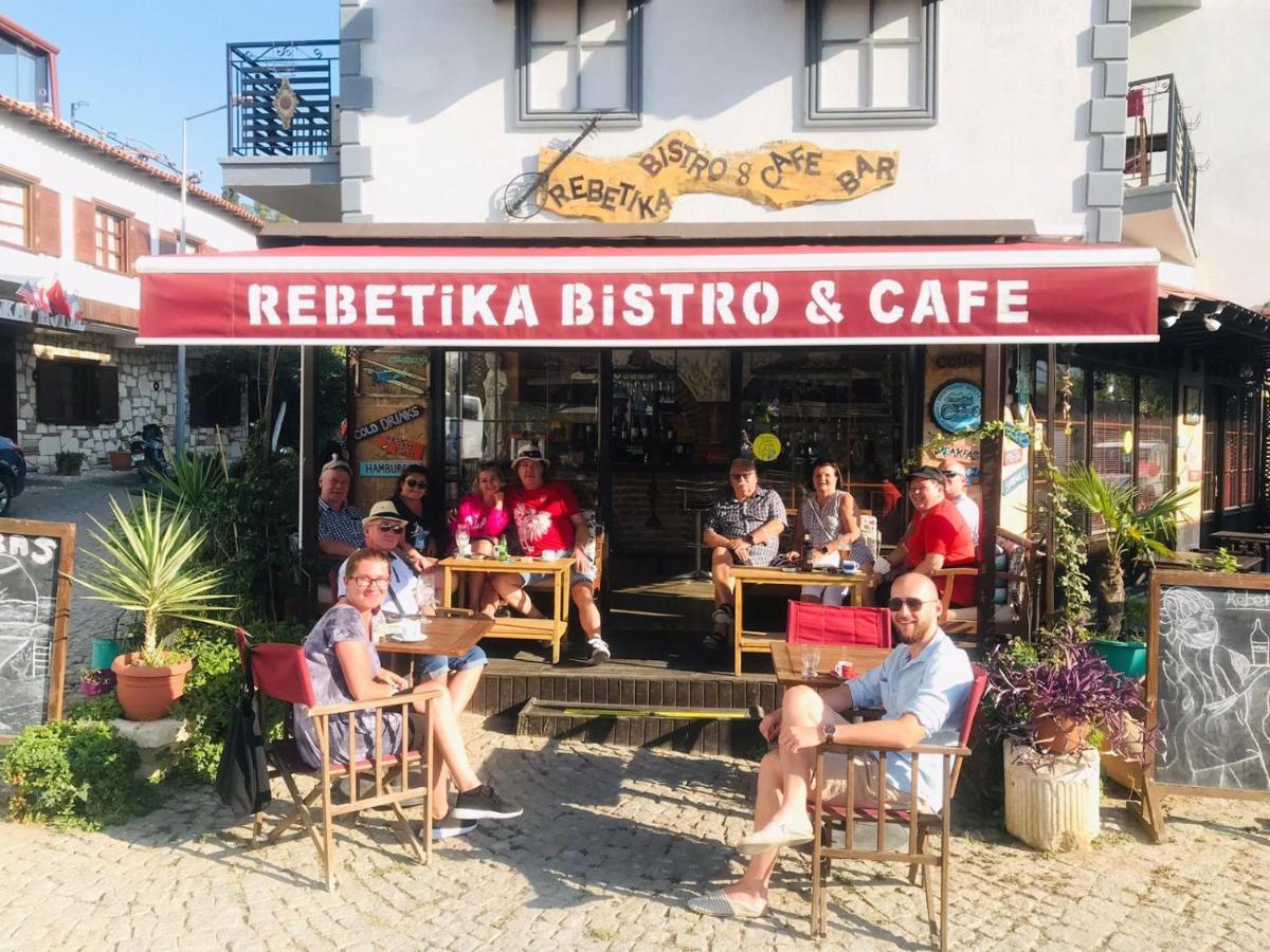 Rebetika & Bistro Selcuk