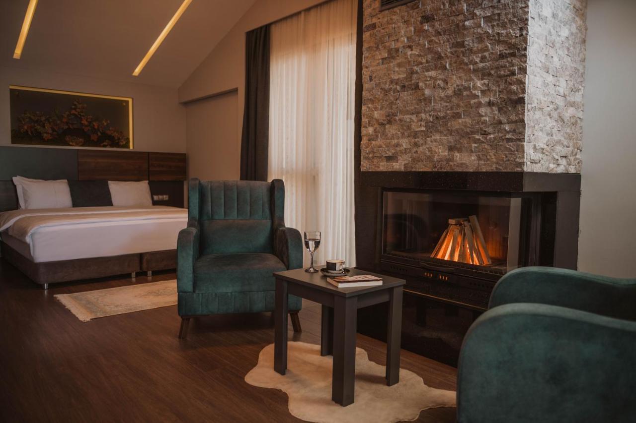 Peerless Hotel 3*