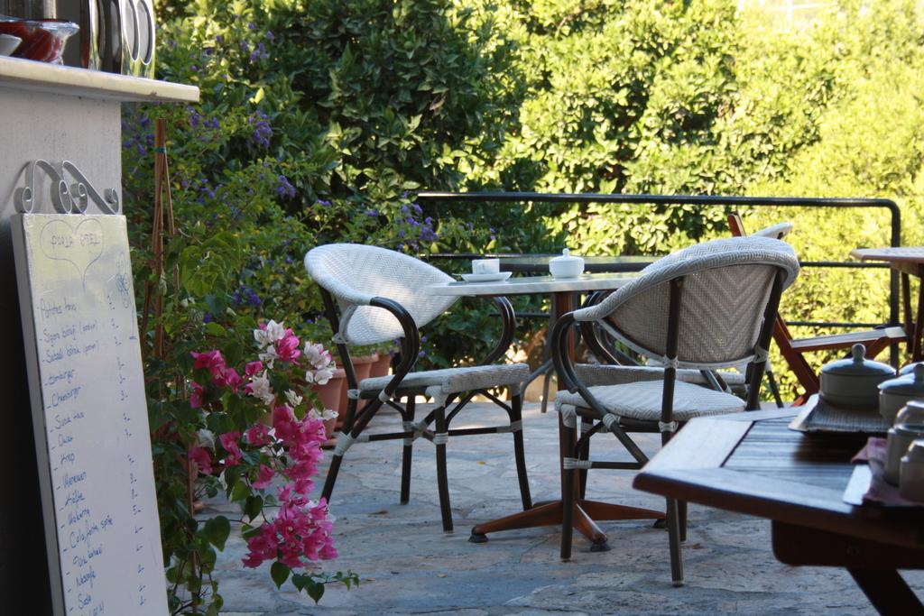 Aparthotel Parla