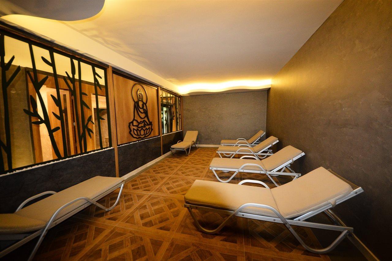 Idas Club Hotel