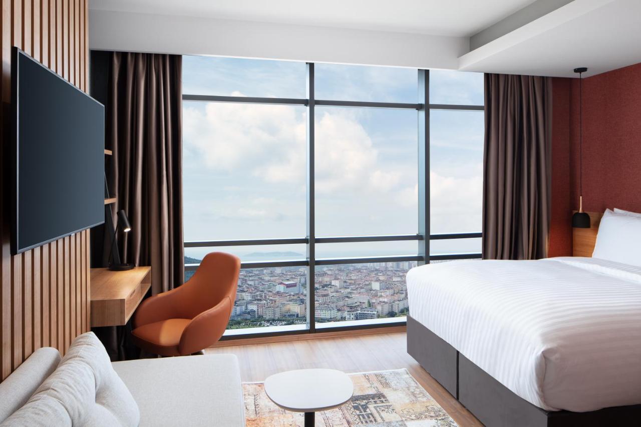 By Marriott Atasehir Hotel