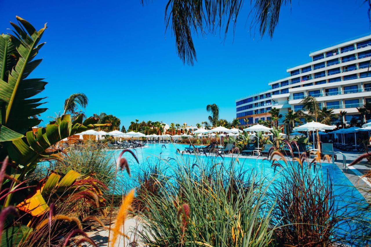 Alarcha & - Ultra Inc Manavgat
