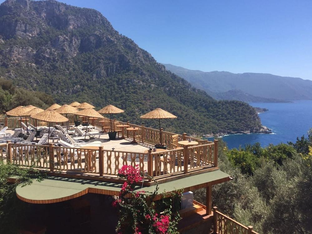 Kabak Armes 3*