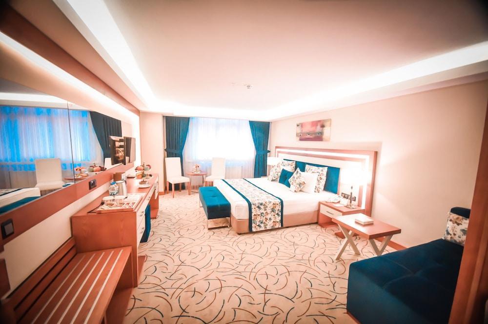 Yol Is Hotel 4*