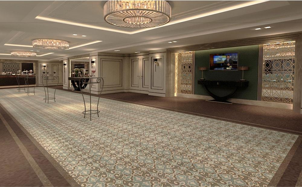 Hotel Doubletree By Hilton Elazig