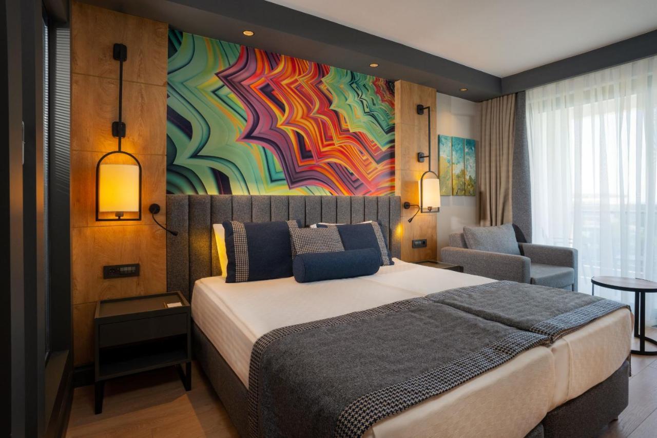 Alarcha & - Ultra Inc Manavgat