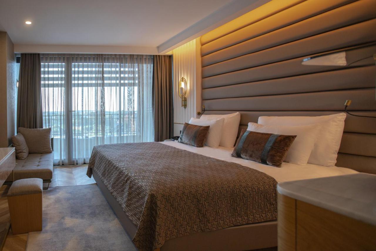 Hotel Alexia & Side