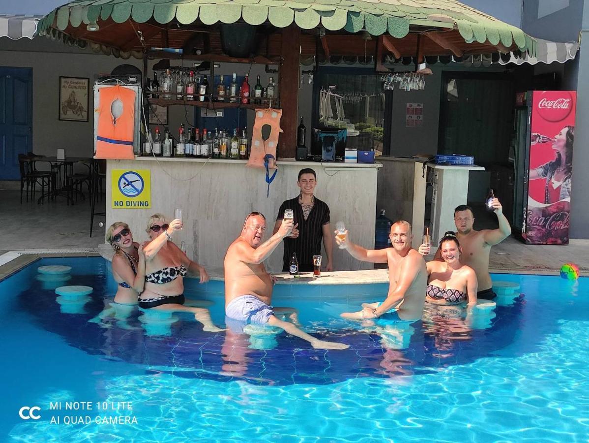 Happy 3* Kusadasi