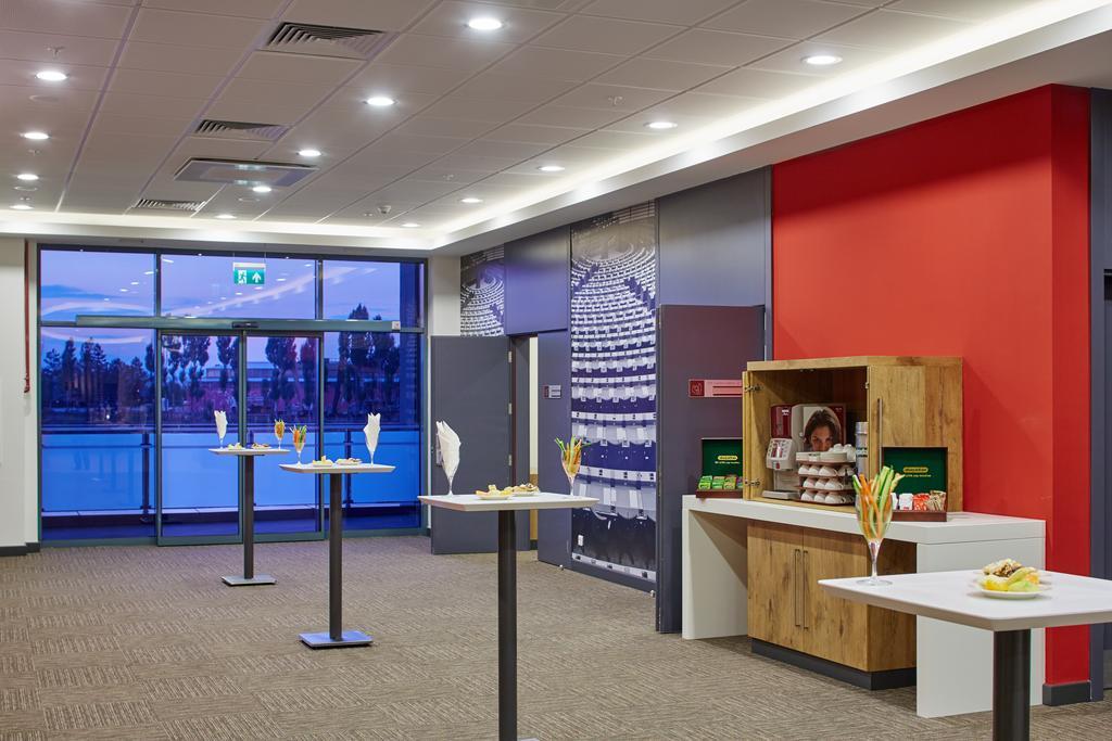 Ibis Airport Hotel