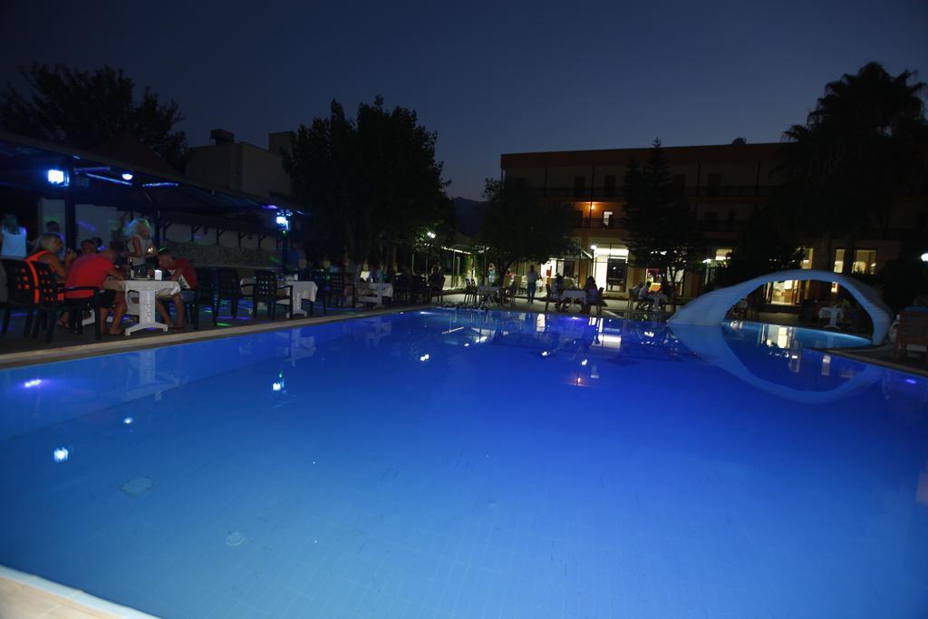 Hotel Club Mira