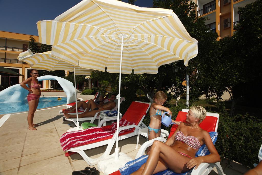 Hotel Club Mira 3*