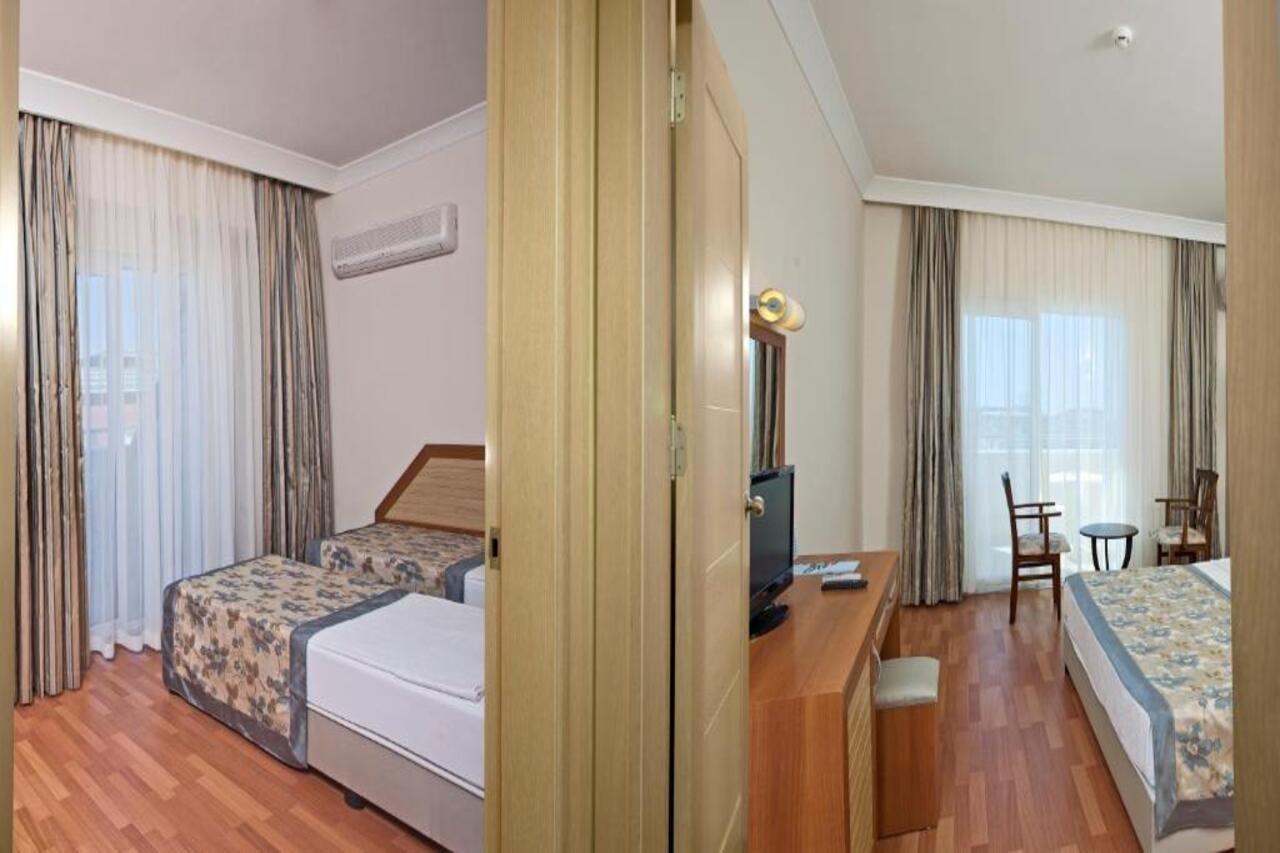 Resort Titan Garden Ultra 4*