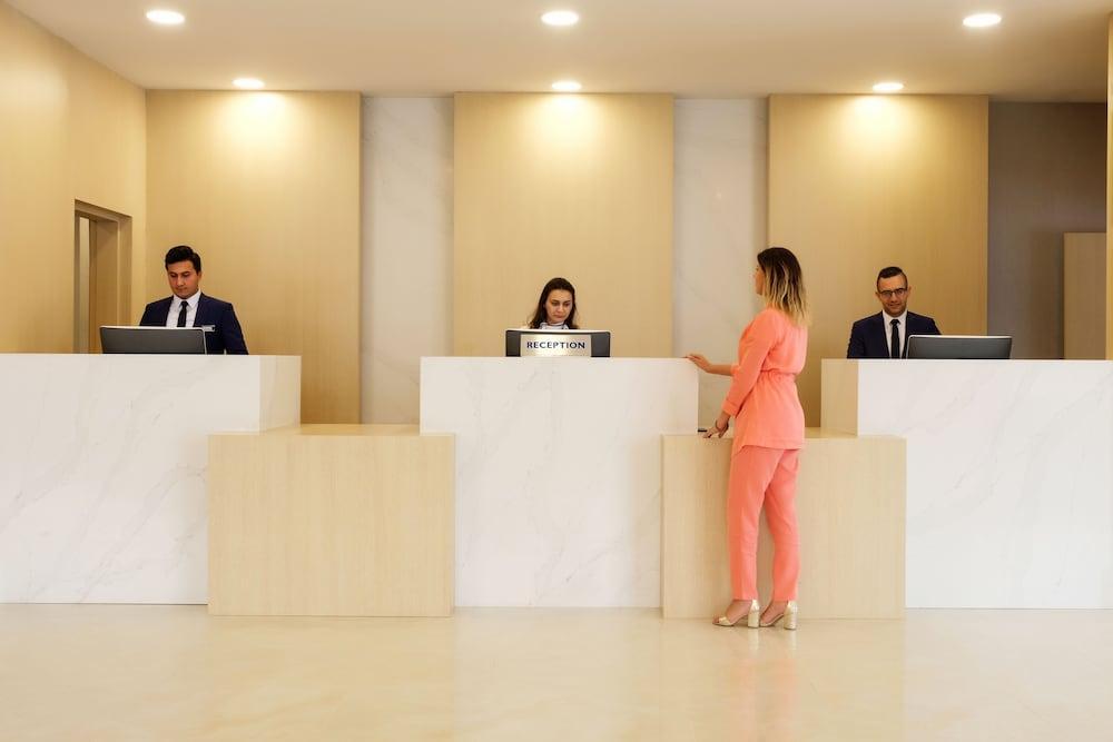 Tryp By Wyndham Izmit Hotel 5*
