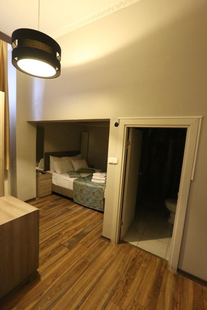 Hotel Prinkipos 4*