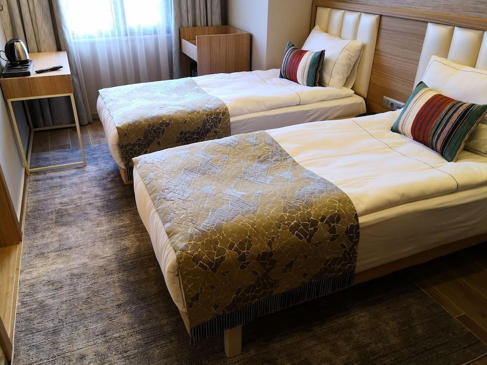 Old Town Point & Hotel Antalya