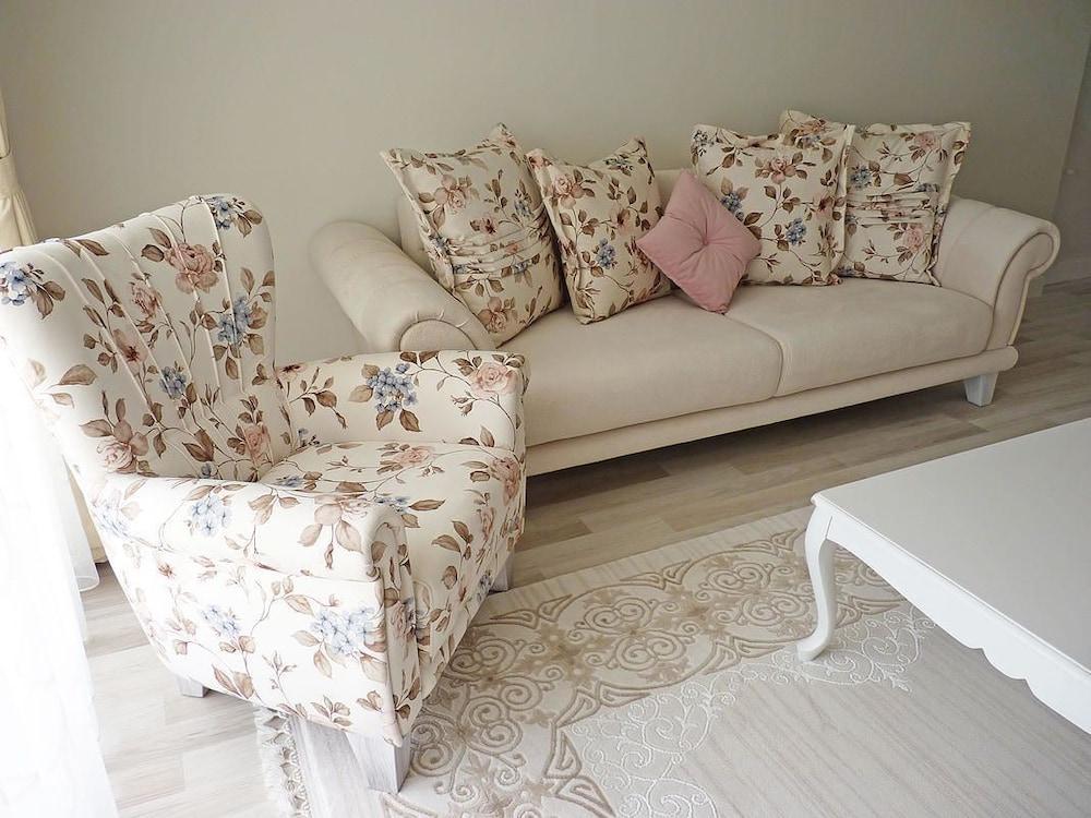Roma - Emir Gursu B Apartment Bahtili