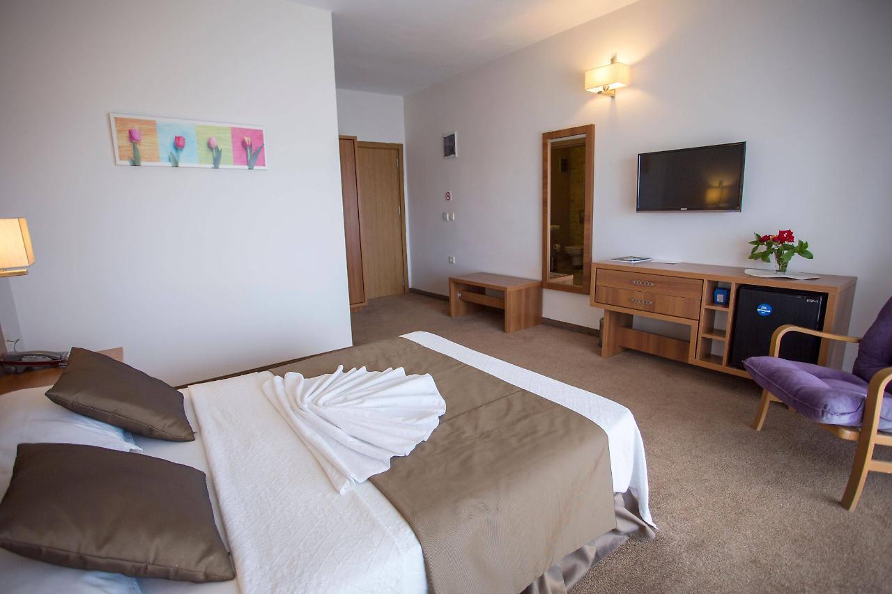 Melis Apartment *
