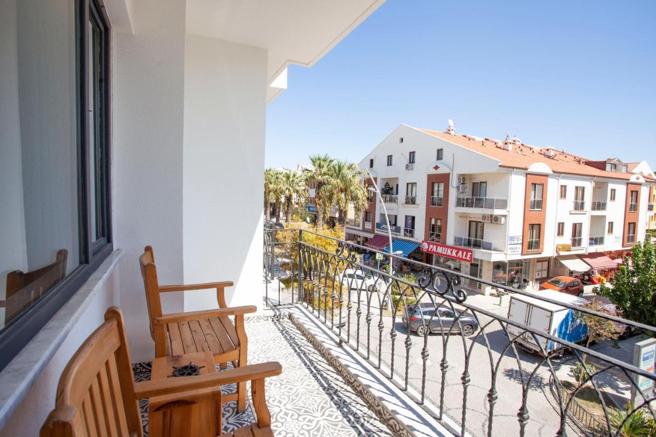 Zephyros Hotel 3*