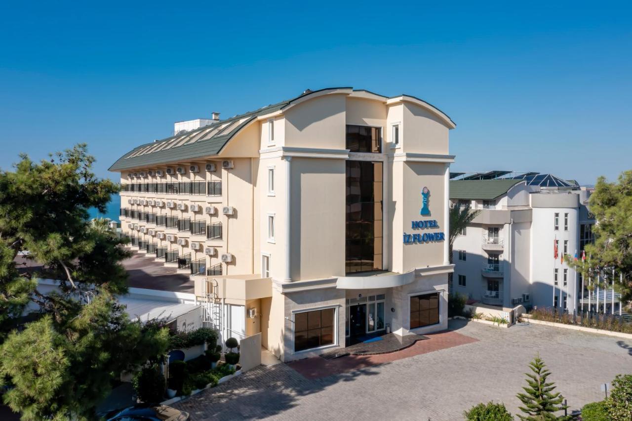 Hotel Iz Flower