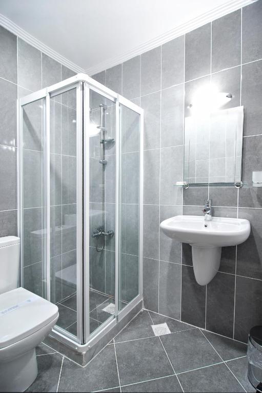Tanik Hotel