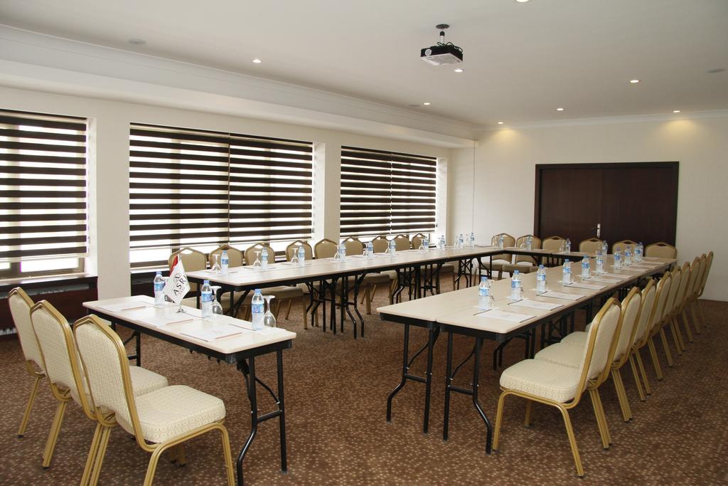 Hotel Asrin Park & Convention Center