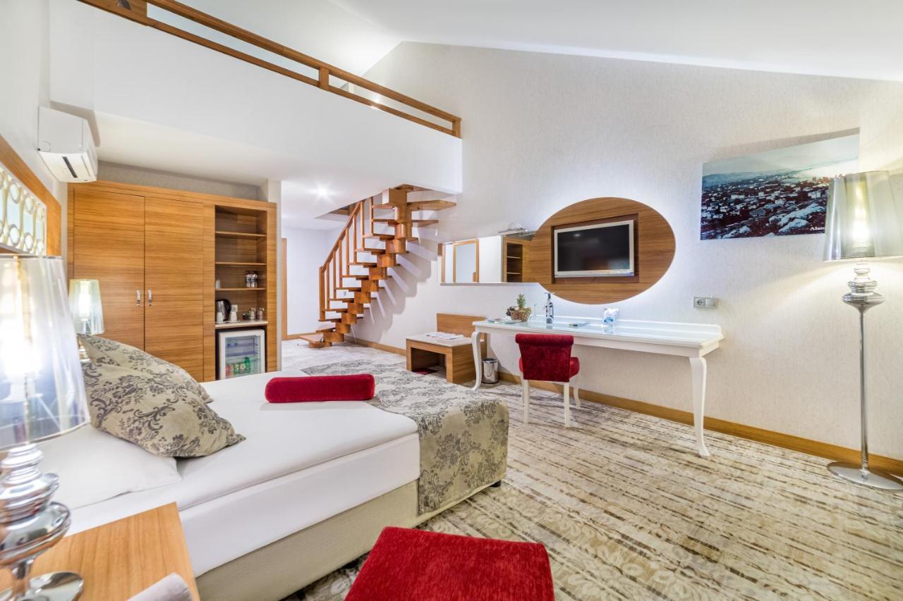 Justiniano Theodora Hotel