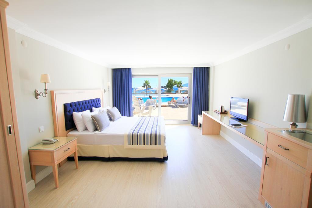 Palm Bay Hotel Emecik