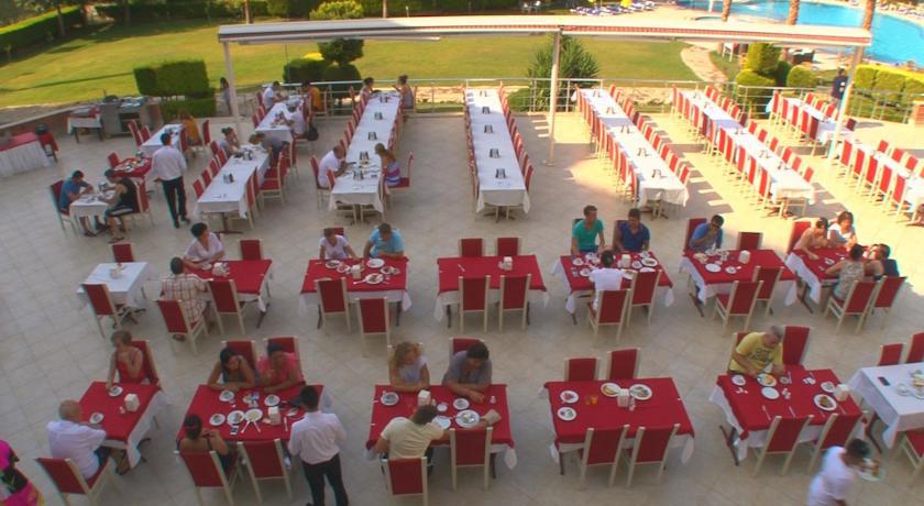 Royal Palace 4* Kusadasi