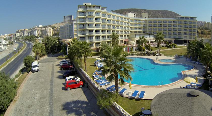 Royal Palace Hotel