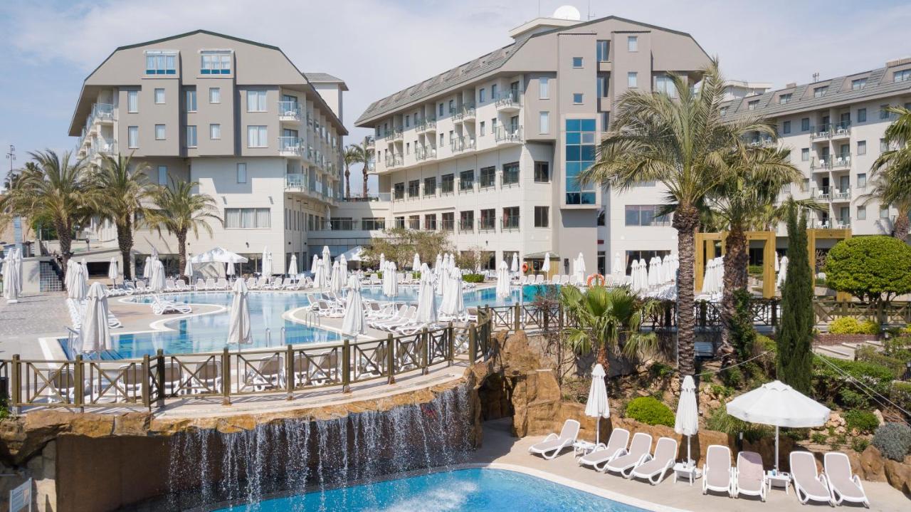 Novum Garden Resort 5*