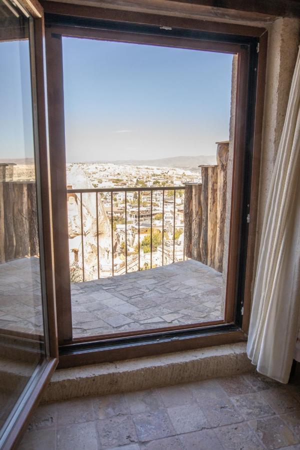 Arif Cave Hotel 2*