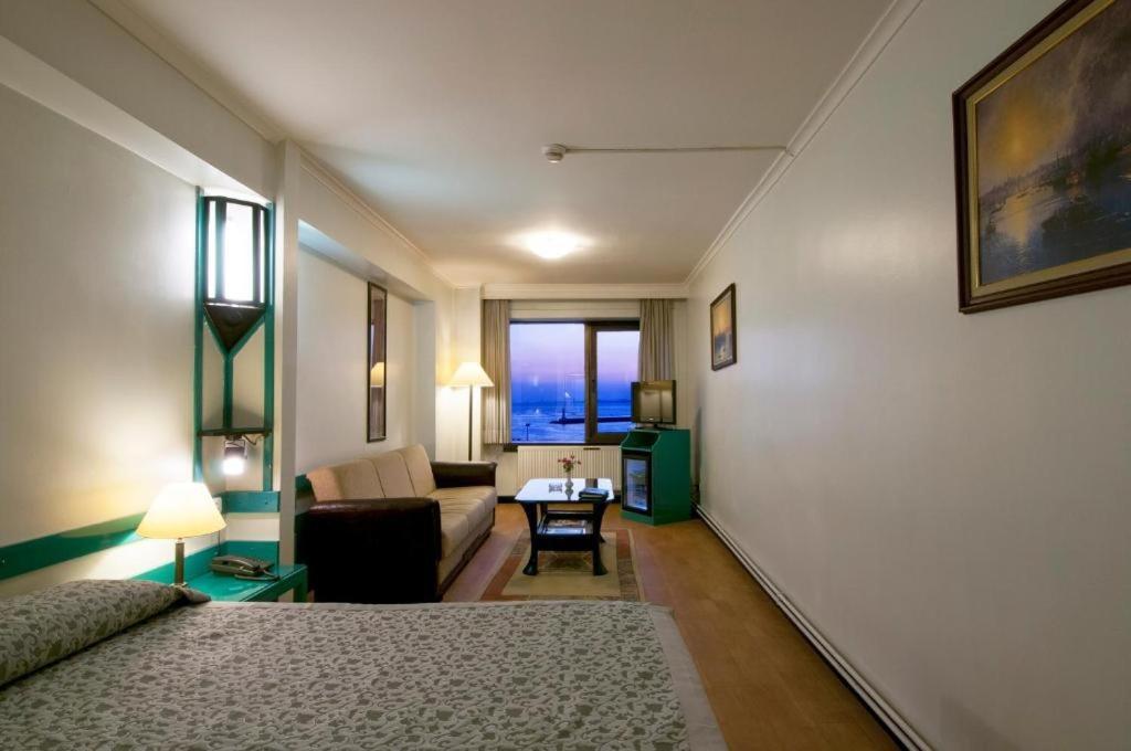 Hotel Kadikoey Rihtim 3*