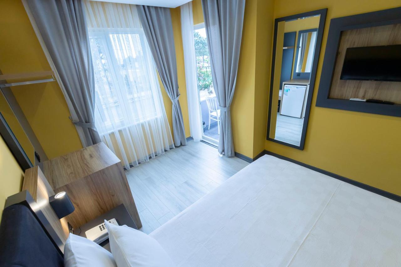 Hotel Roy