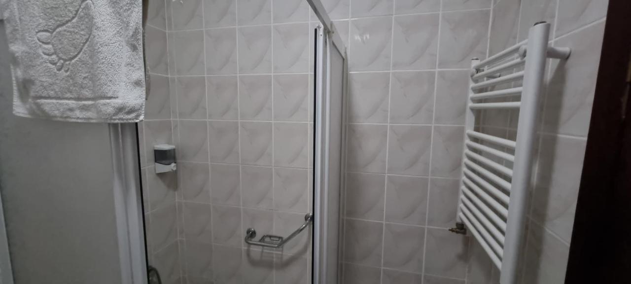 Flora Hotel 3*