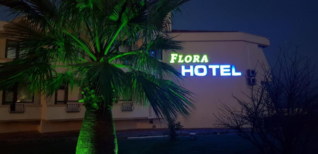 Hotel Flora