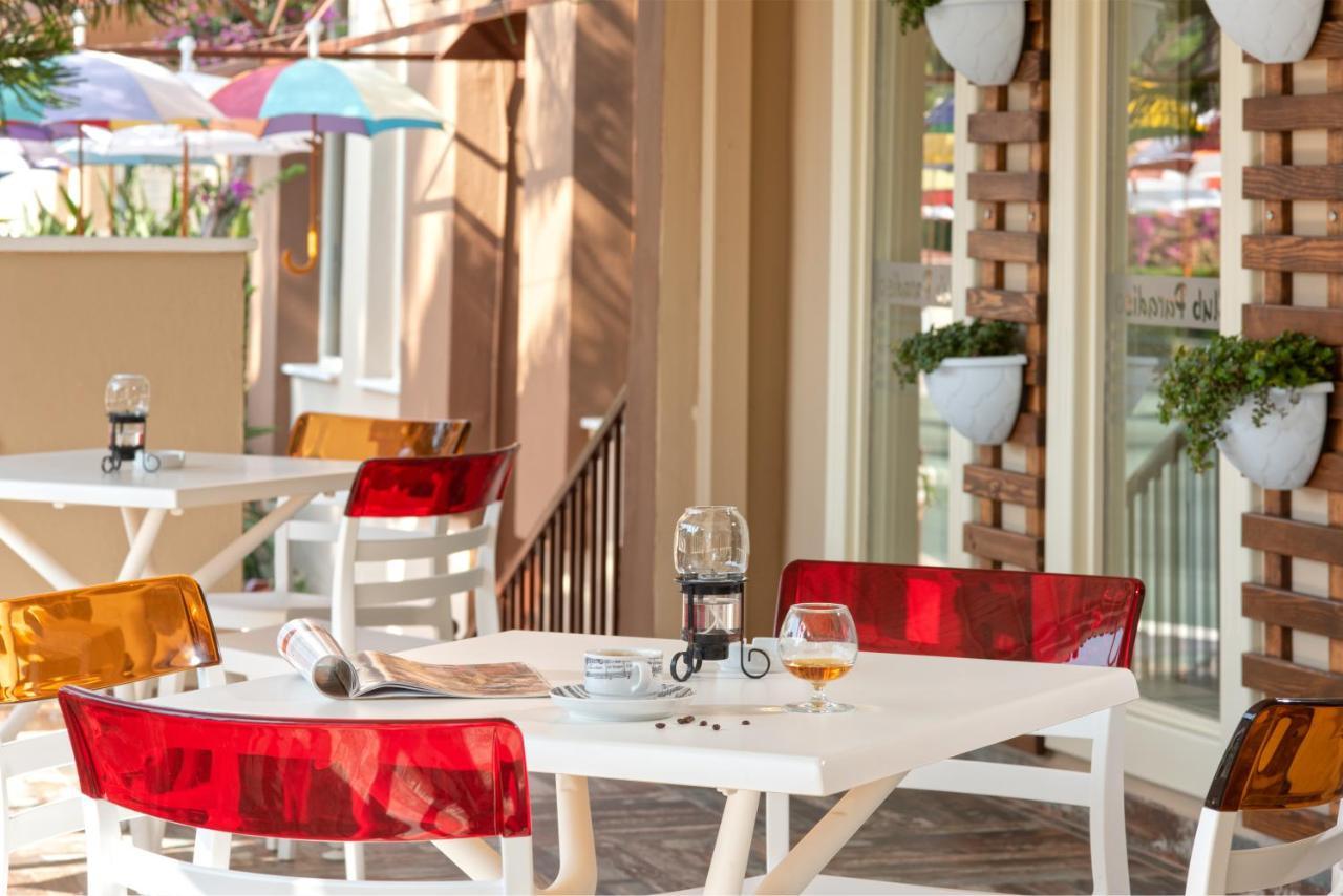 Hotel Club Paradiso &