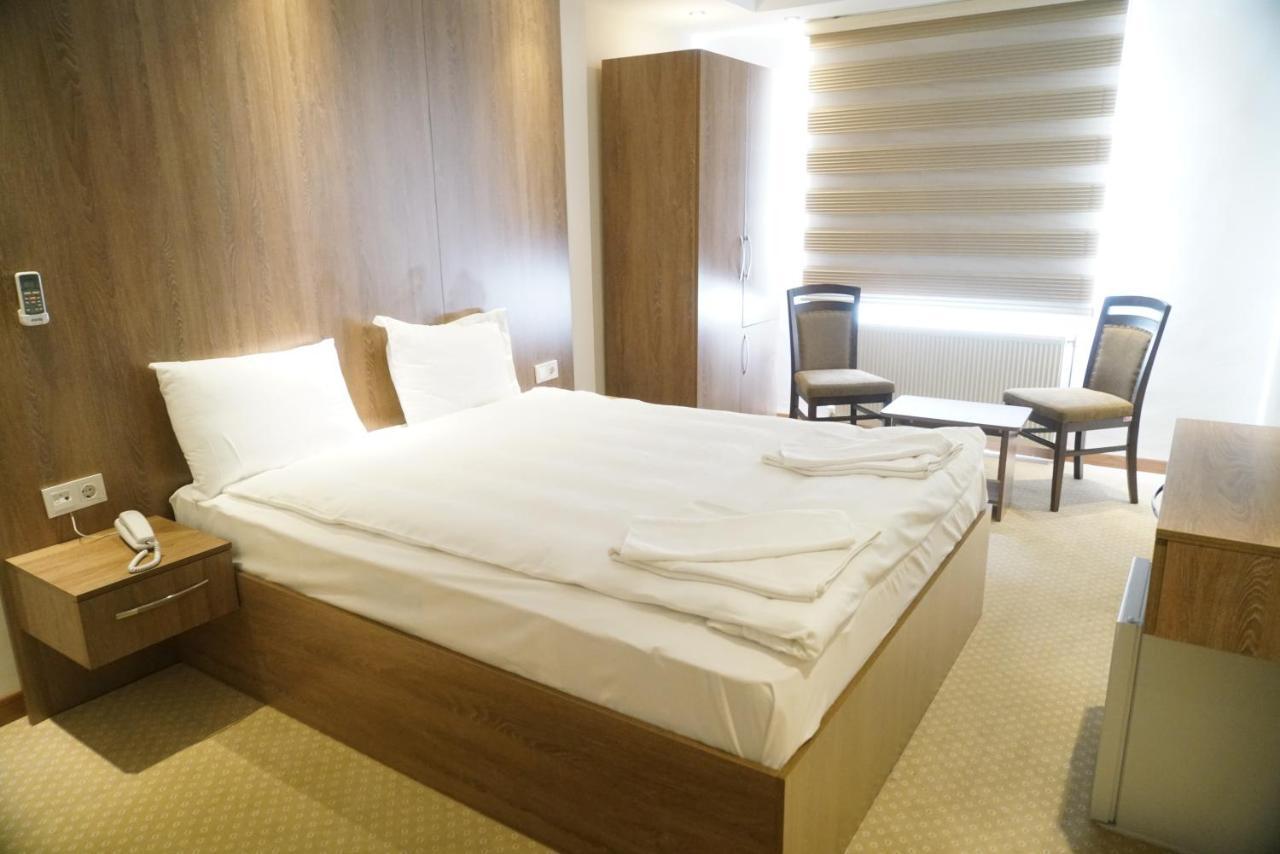 Hotel Ny World
