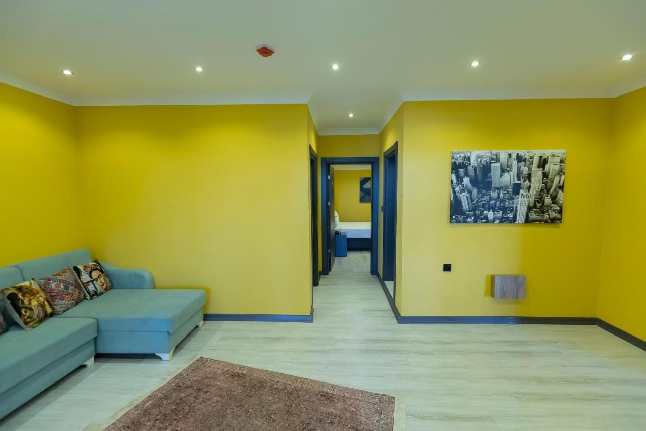 Roy Hotel