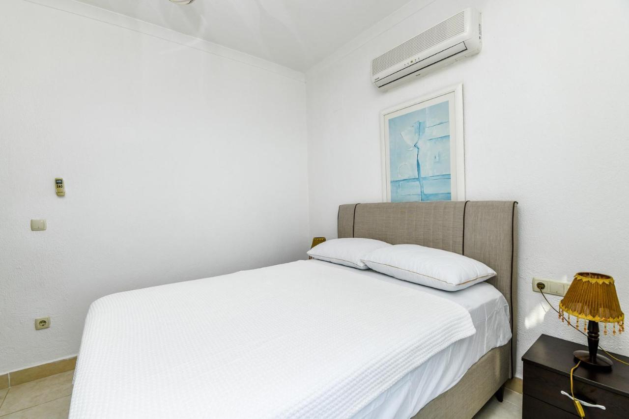 Apartment Grand Sea View Aparts