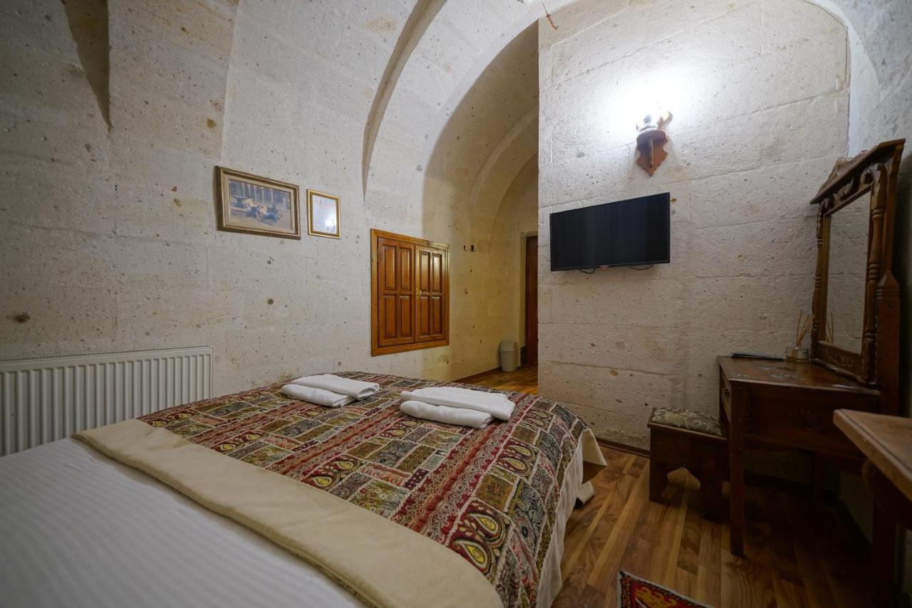 Arch 2* Goreme