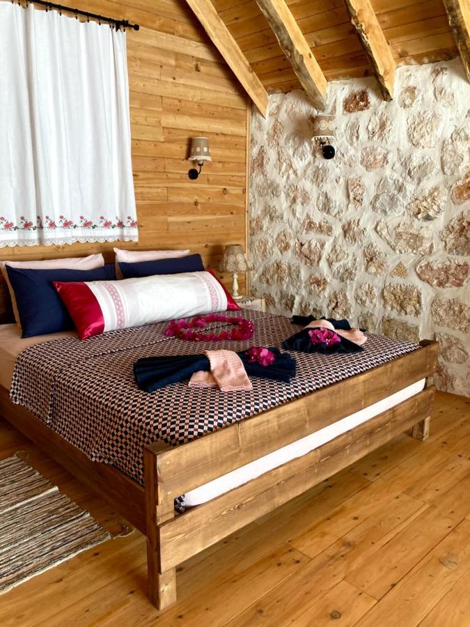Ambar Evleri Holiday home *