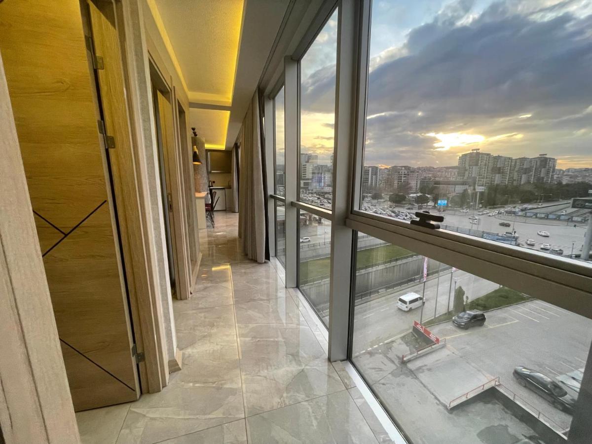 Hotel Le Luxe &
