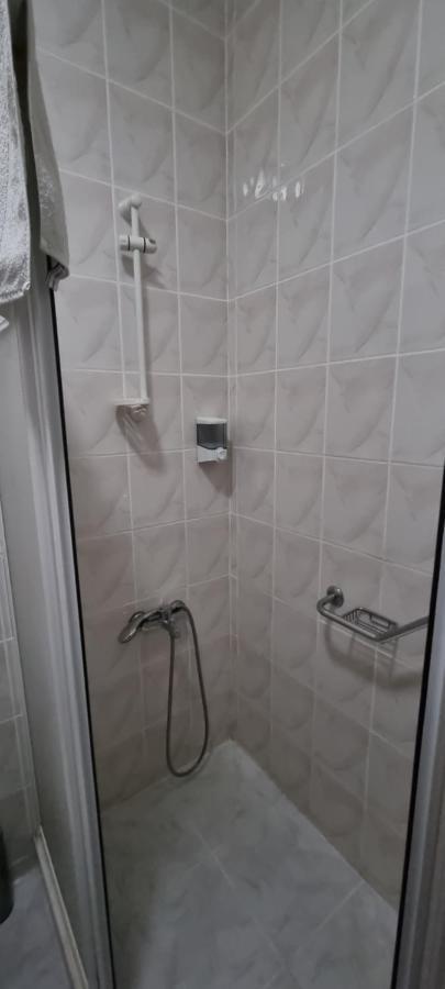 Flora Hotel 3*
