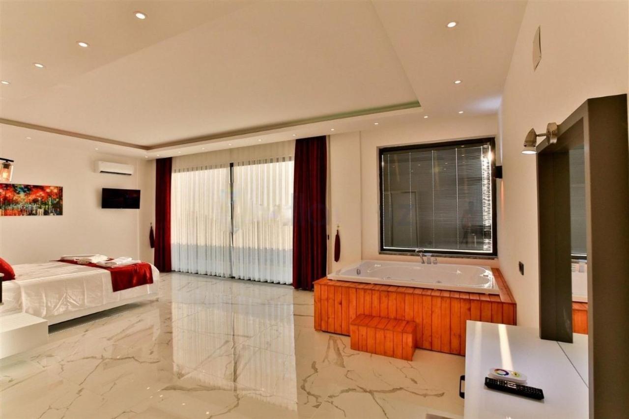 Lycian-kalkan 3 Bedroom-2 Jakuzzies-sauna-turkish Hamam-huge Private Pool And Lovely Garden Villa Kas