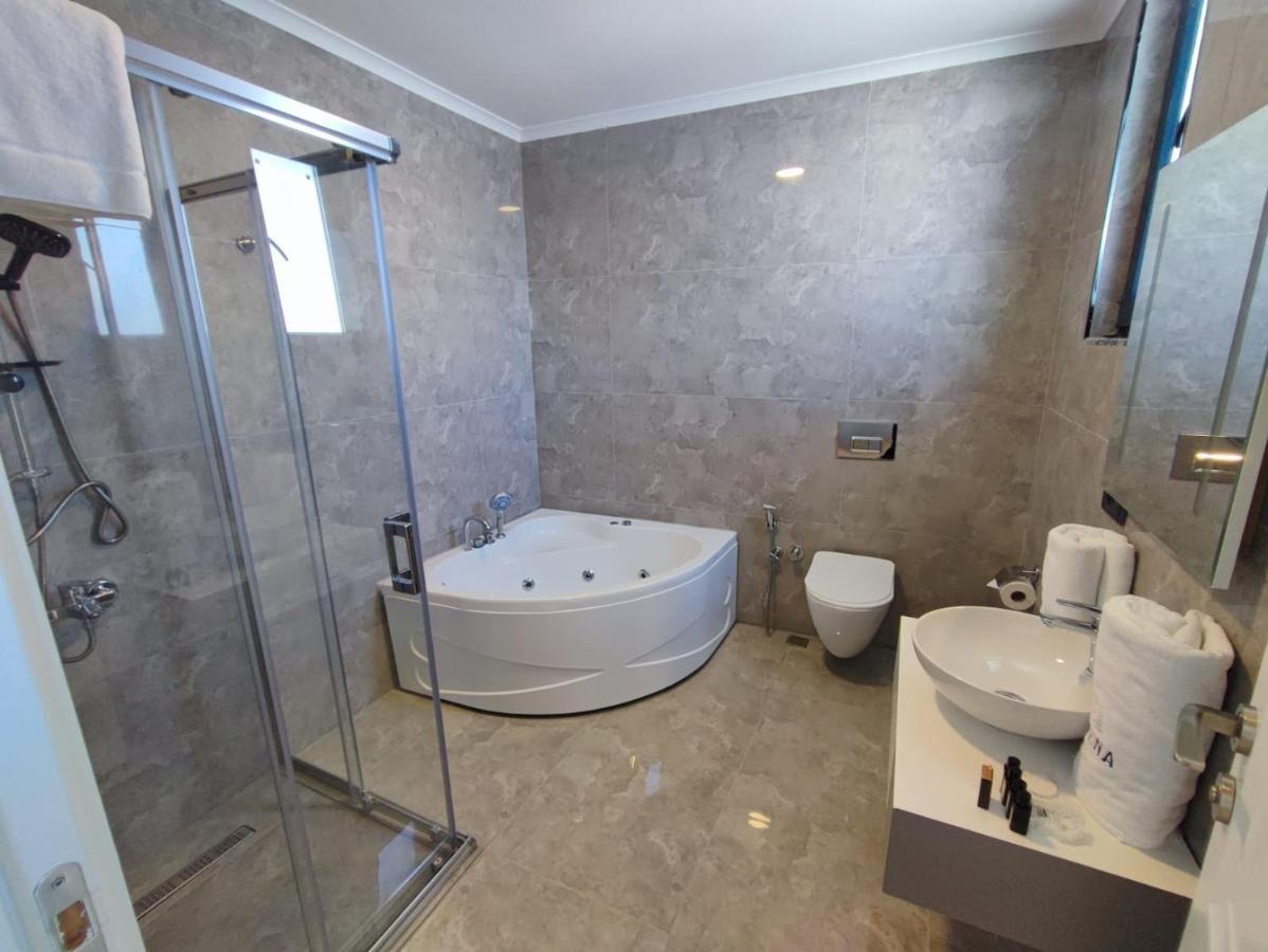 Aileena & Hotel Kartepe