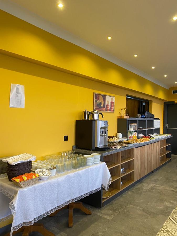 Hotel Roy