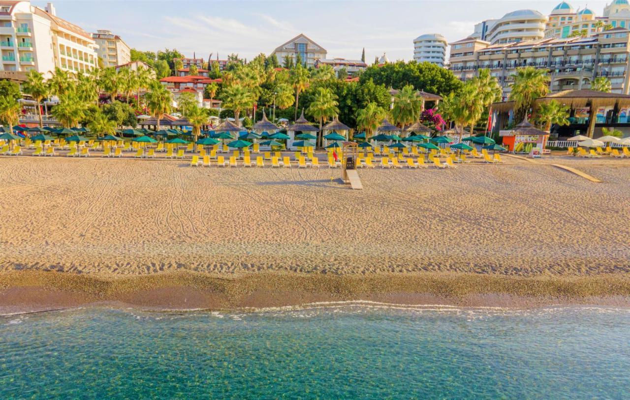 Justiniano Club 4* Okurcalar