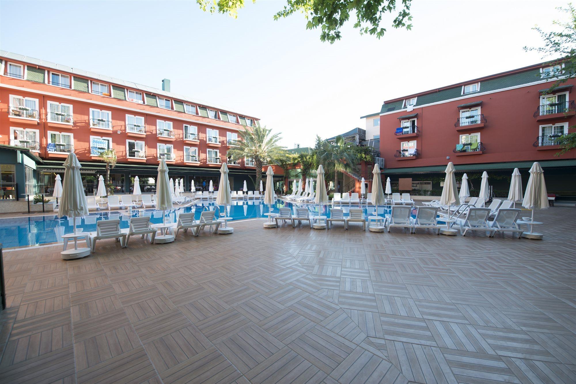 Asdem Park 4*