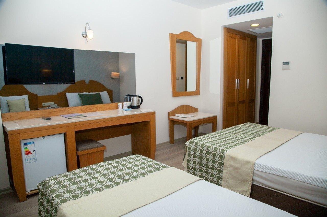 Transatlantik Hotel